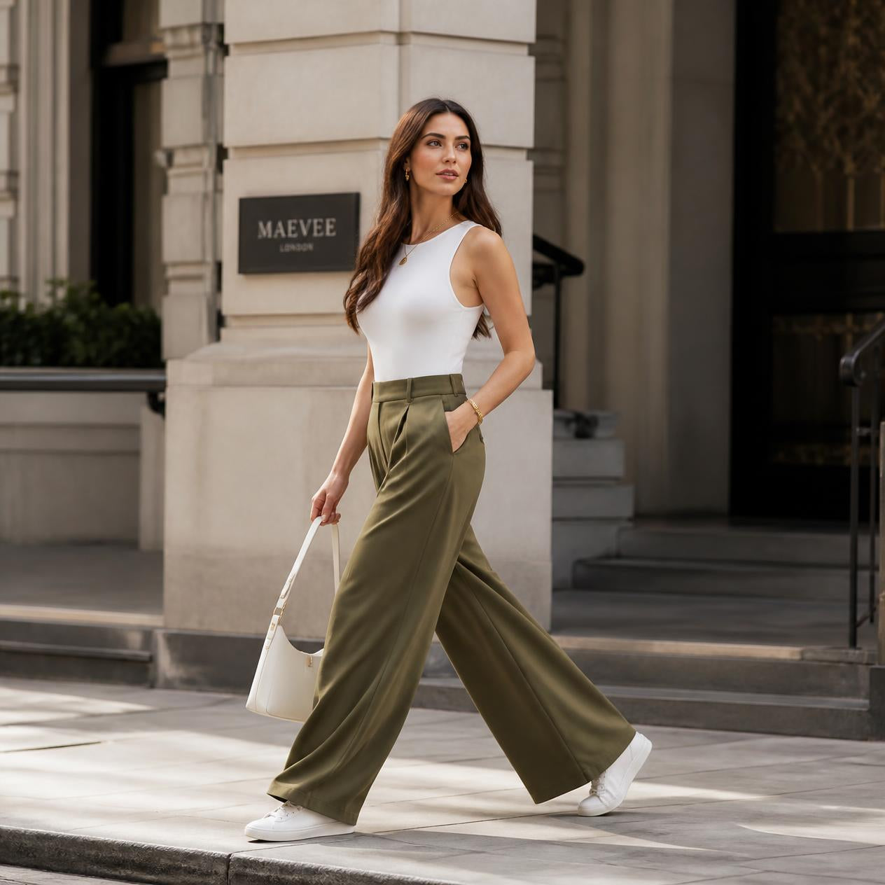 The Everyday Wide-Leg Trouser